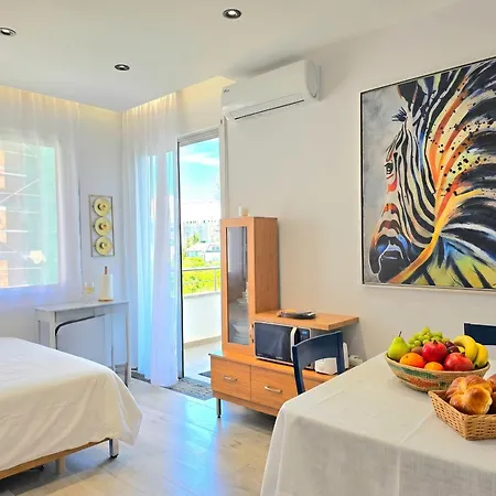 Apartmán Modern A Short Walk From The *